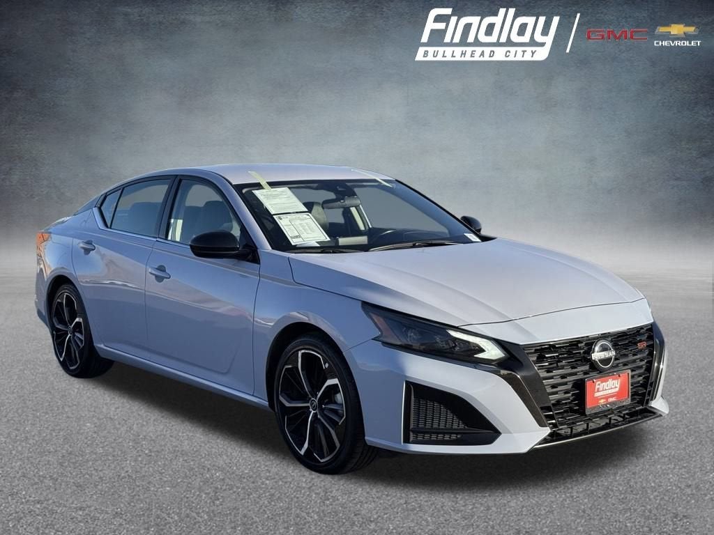 2024 Nissan Altima SR